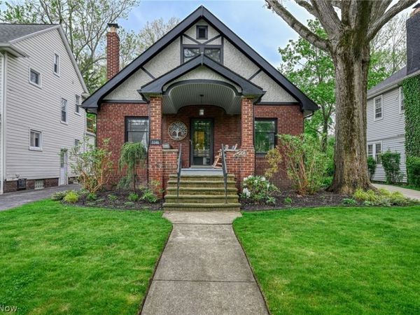 3346 E Fairfax Rd, Cleveland Heights, OH 44118