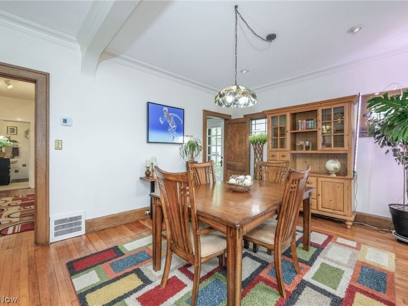 3346 E Fairfax Rd, Cleveland Heights, OH 44118 Photo 16