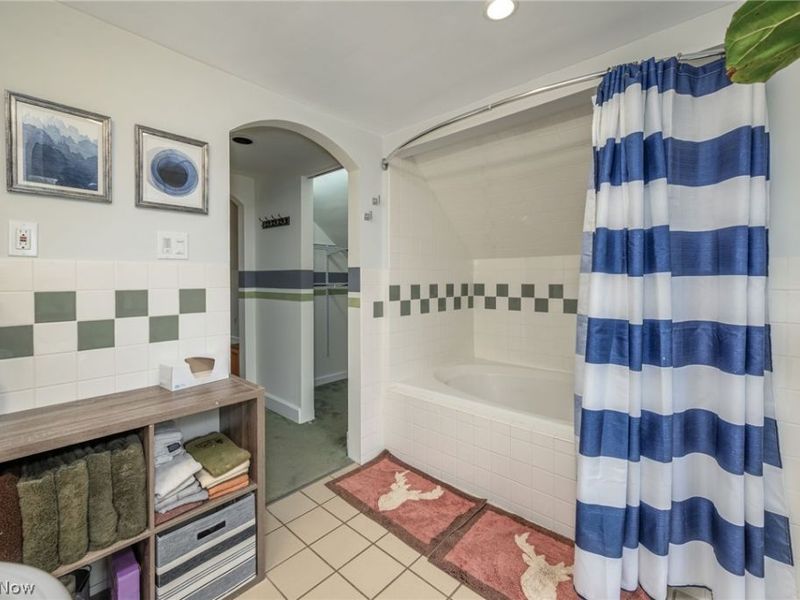 3346 E Fairfax Rd, Cleveland Heights, OH 44118 Photo 30