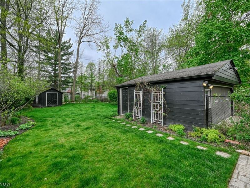 3346 E Fairfax Rd, Cleveland Heights, OH 44118 Photo 35