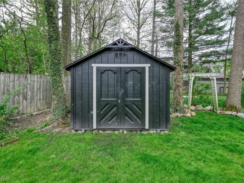 3346 E Fairfax Rd, Cleveland Heights, OH 44118 Photo 37