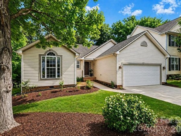 6708 Allness Glen Lane, Charlotte, NC 28269