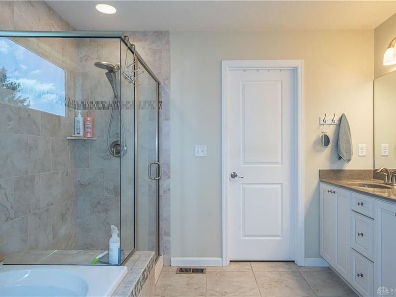 1331 Peregrine Way, Hamilton, OH 45013 Photo 21