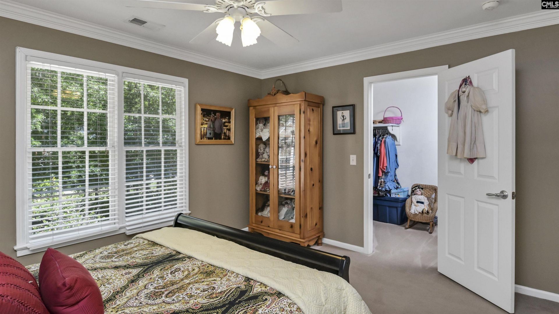 409 Steeple Crest N Photo 29