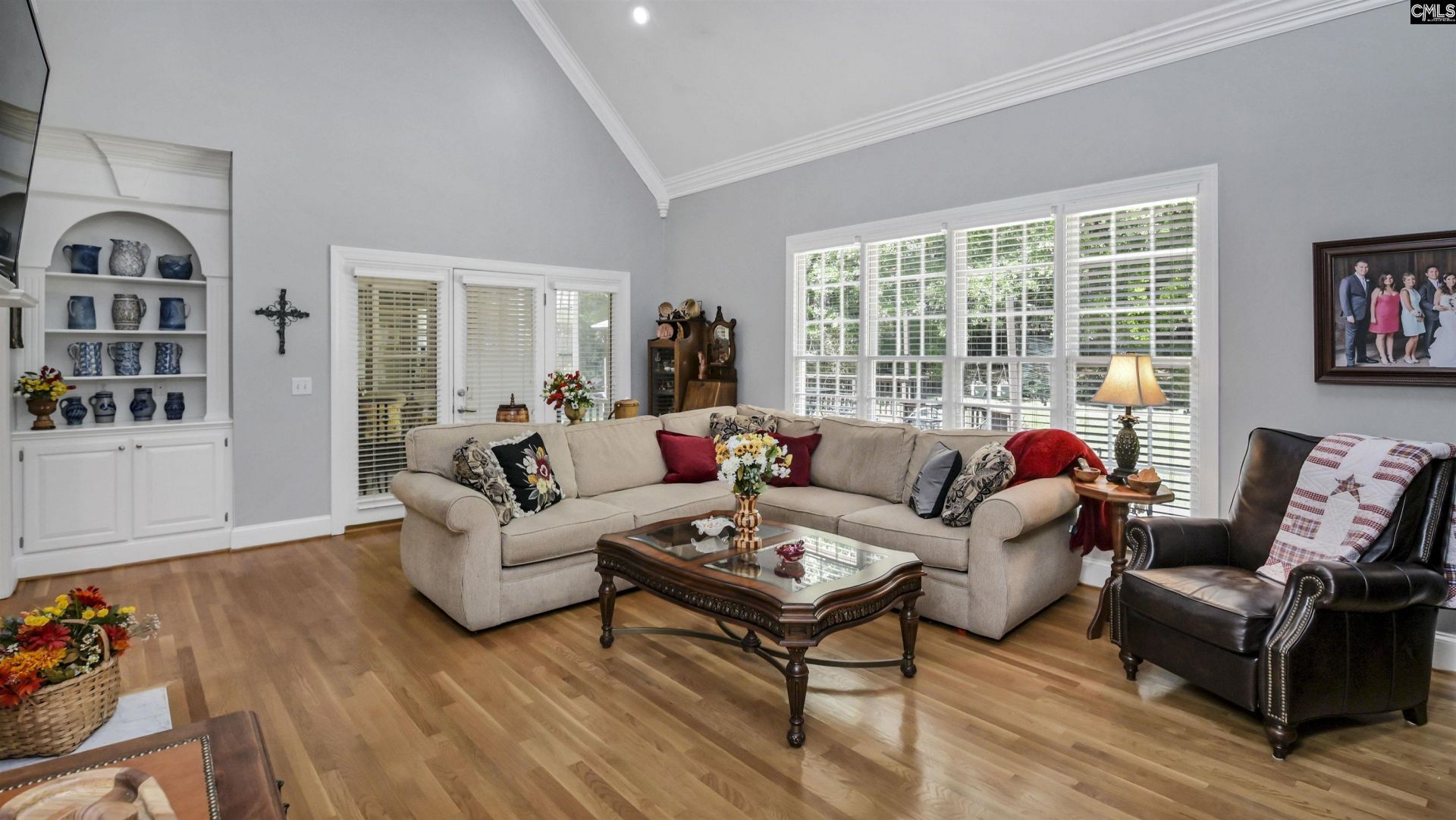 409 Steeple Crest N Photo 6