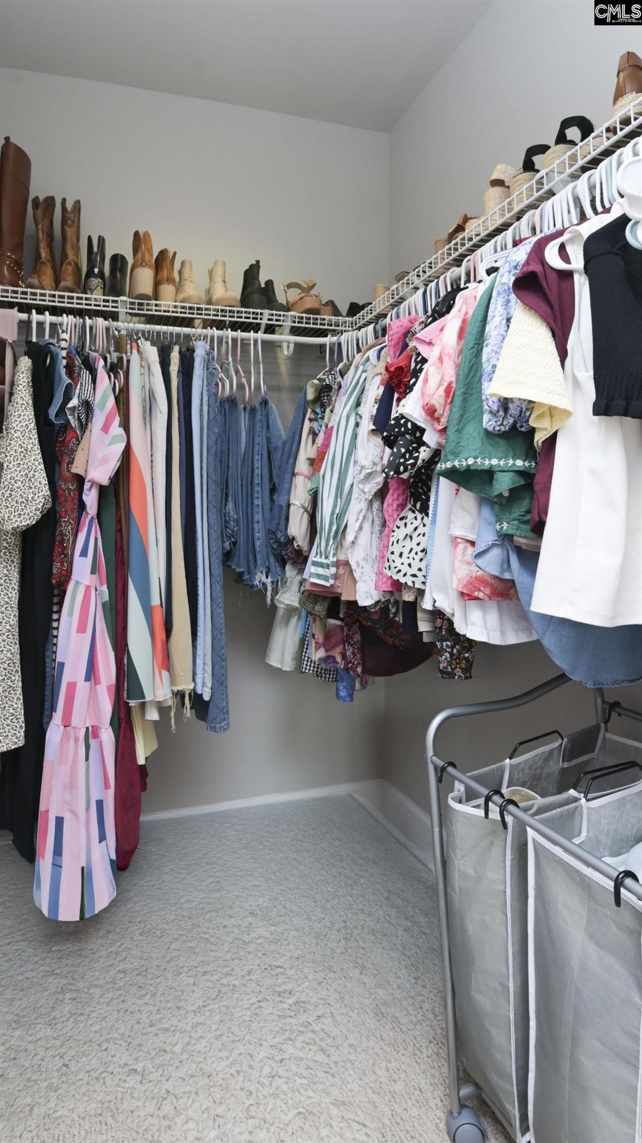 900 S Stadium Drive  Photo 21