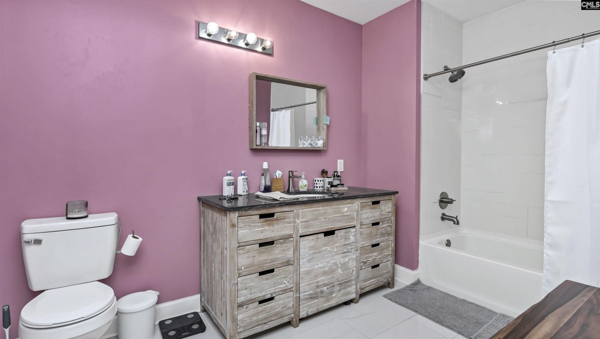 900 S Stadium Drive  Photo 22