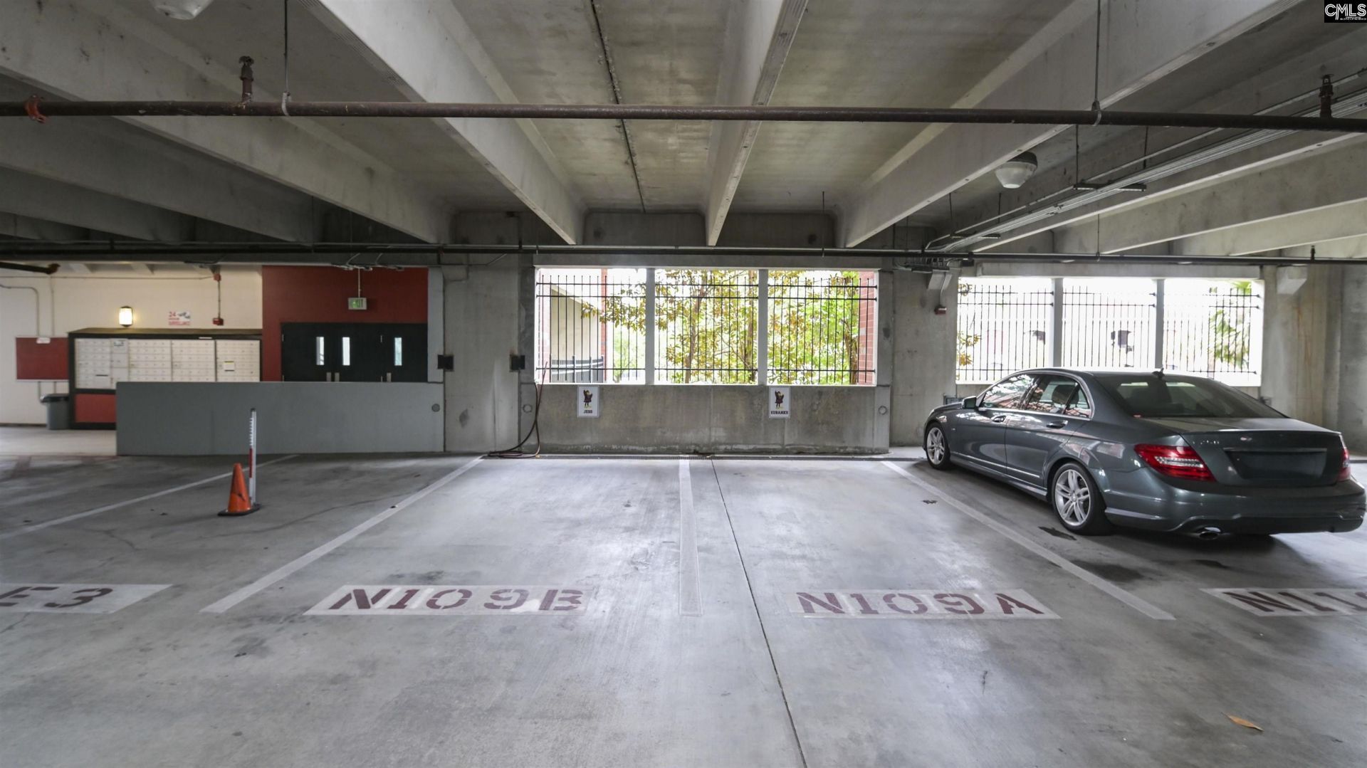 900 S Stadium Drive  Photo 32