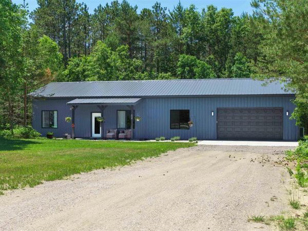 7980 Springwater Drive, Rapid City, MI 49676
