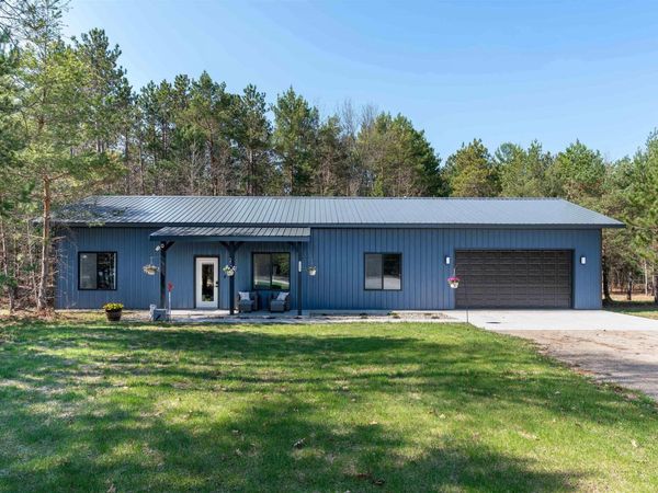 7980 Springwater Drive, Rapid City, MI 49676