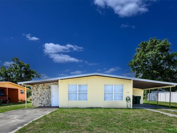 510 SHARON CIRCLE , PORT CHARLOTTE, FL 33952