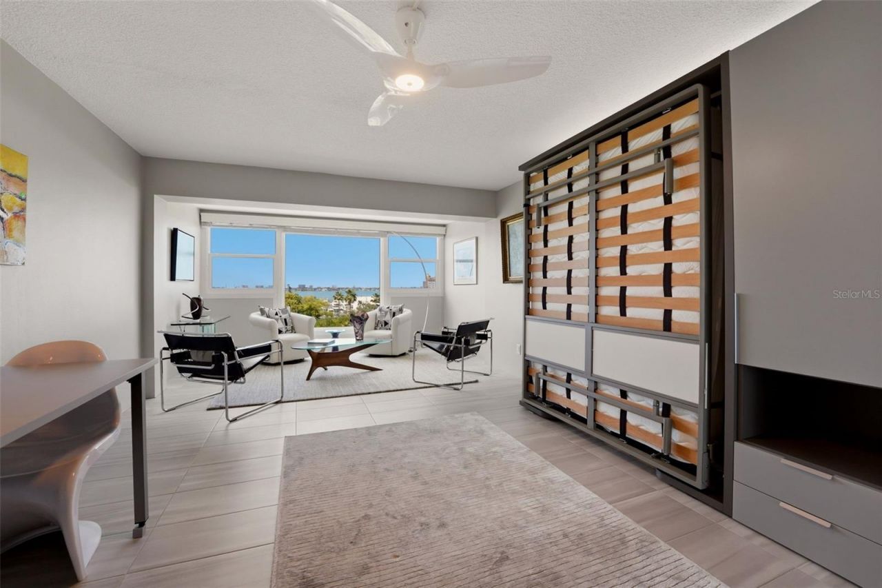 33 S Gulfstream Avenue , Unit 704, Sarasota, FL 34236 Photo
