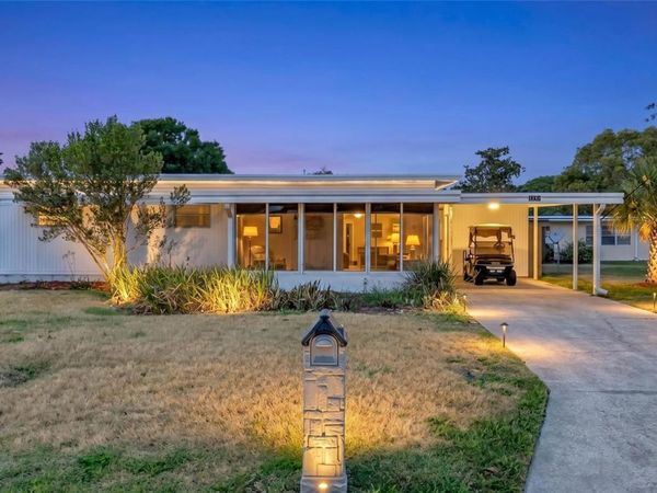 1123 FOREST LANE , TAVARES, FL 32778