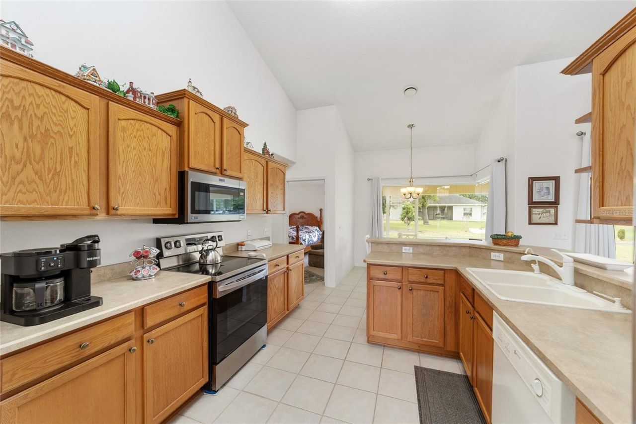 10080 SE 69th Avenue, Belleview, FL 34420 Photo