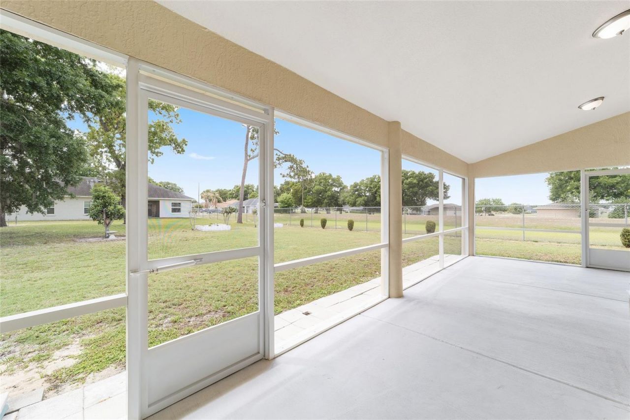 10080 SE 69th Avenue, Belleview, FL 34420 Photo