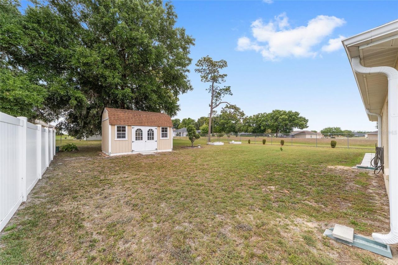 10080 SE 69th Avenue, Belleview, FL 34420 Photo