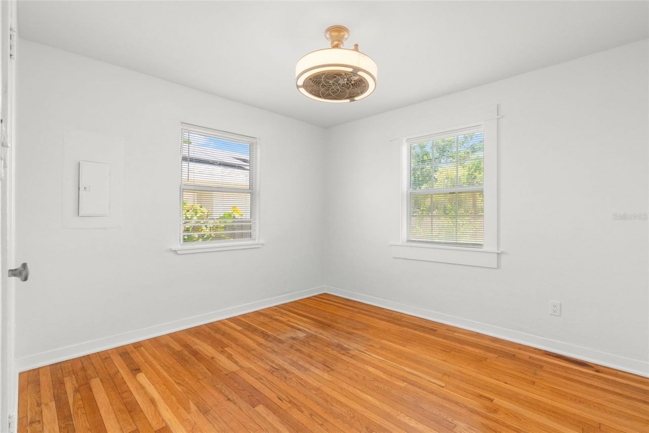 1220 35th Avenue N, Saint Petersburg, FL 33704 Photo