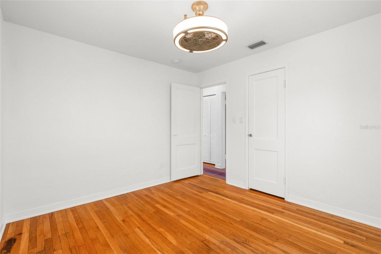 1220 35th Avenue N, Saint Petersburg, FL 33704 Photo