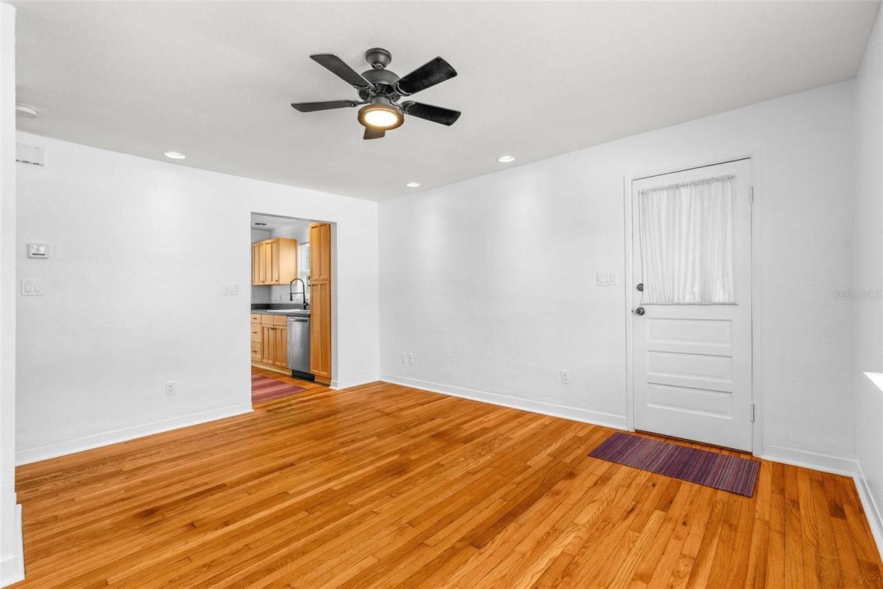 1220 35th Avenue N, Saint Petersburg, FL 33704 Photo