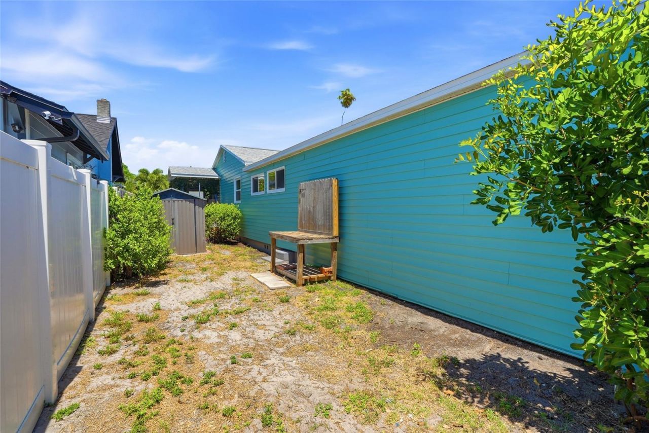1220 35th Avenue N, Saint Petersburg, FL 33704 Photo