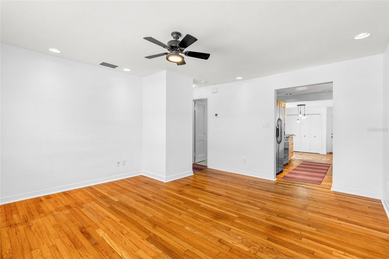1220 35th Avenue N, Saint Petersburg, FL 33704 Photo