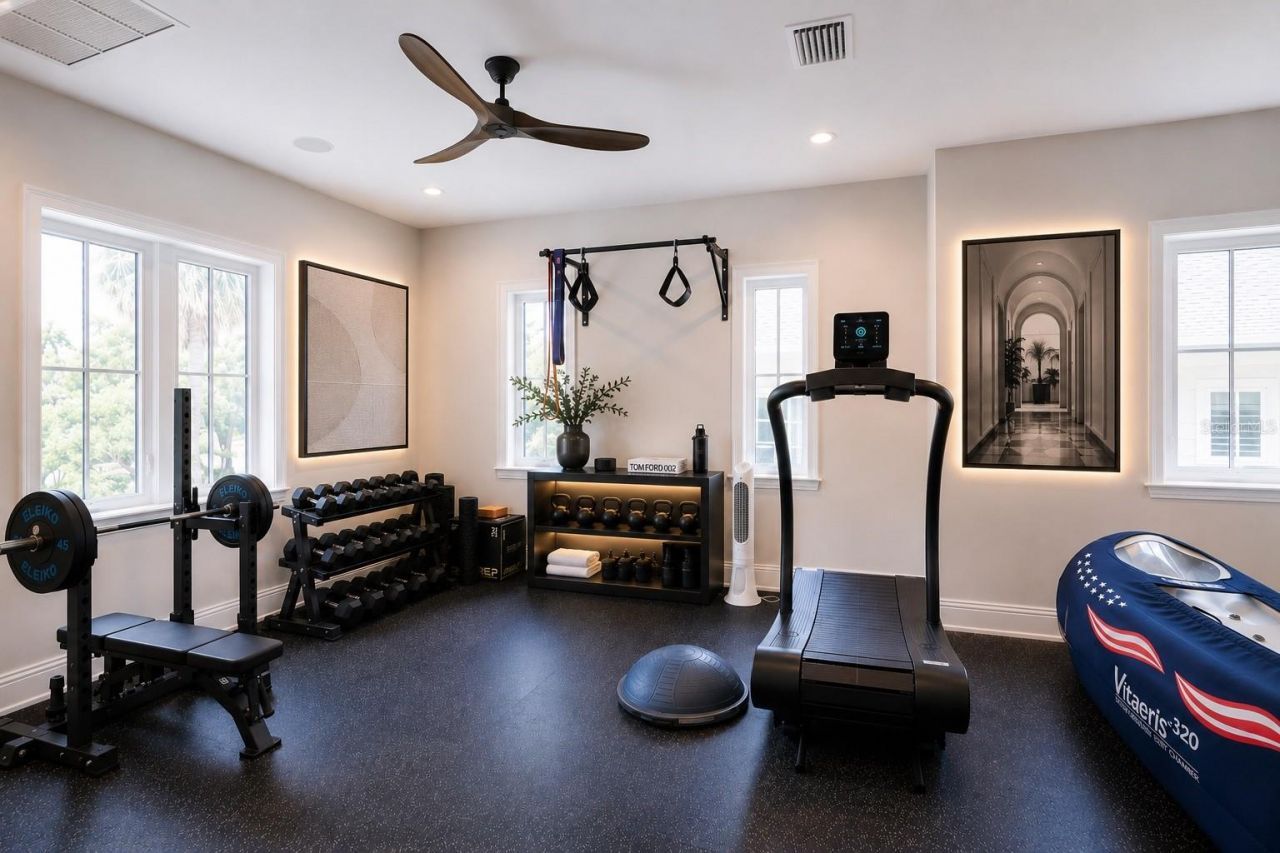 4402 W Beach Park Drive, Tampa, FL 33609 Photo