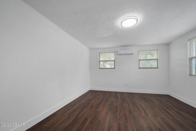 934 S Ridgewood Avenue, Daytona Beach, FL 32114 Photo