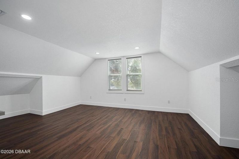 934 S Ridgewood Avenue, Daytona Beach, FL 32114 Photo