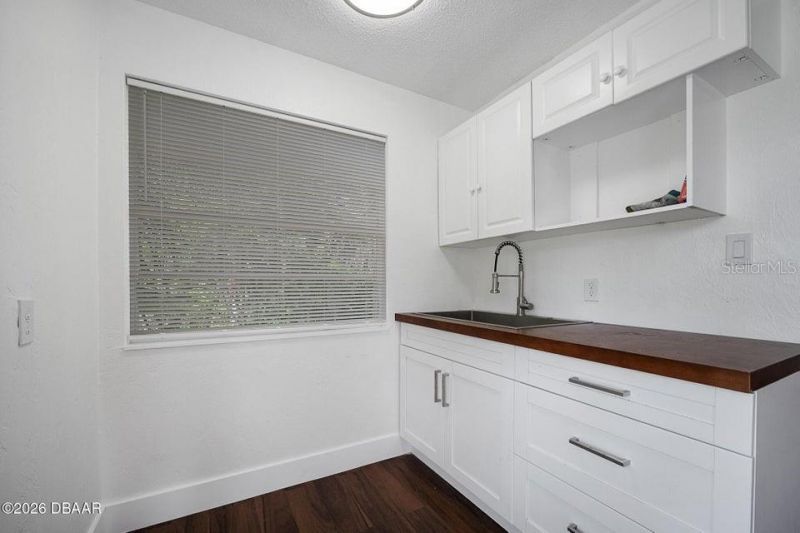934 S Ridgewood Avenue, Daytona Beach, FL 32114 Photo