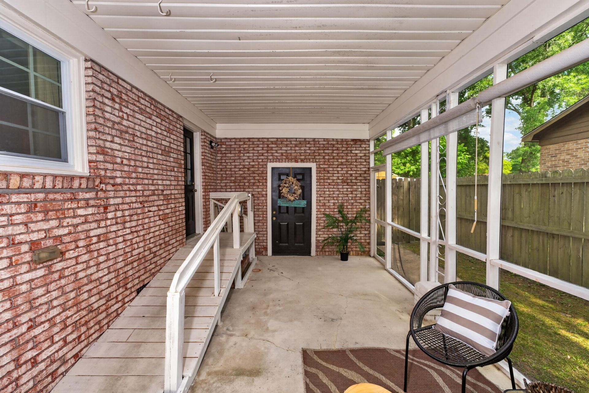 322 Mary Scott Drive Photo 17