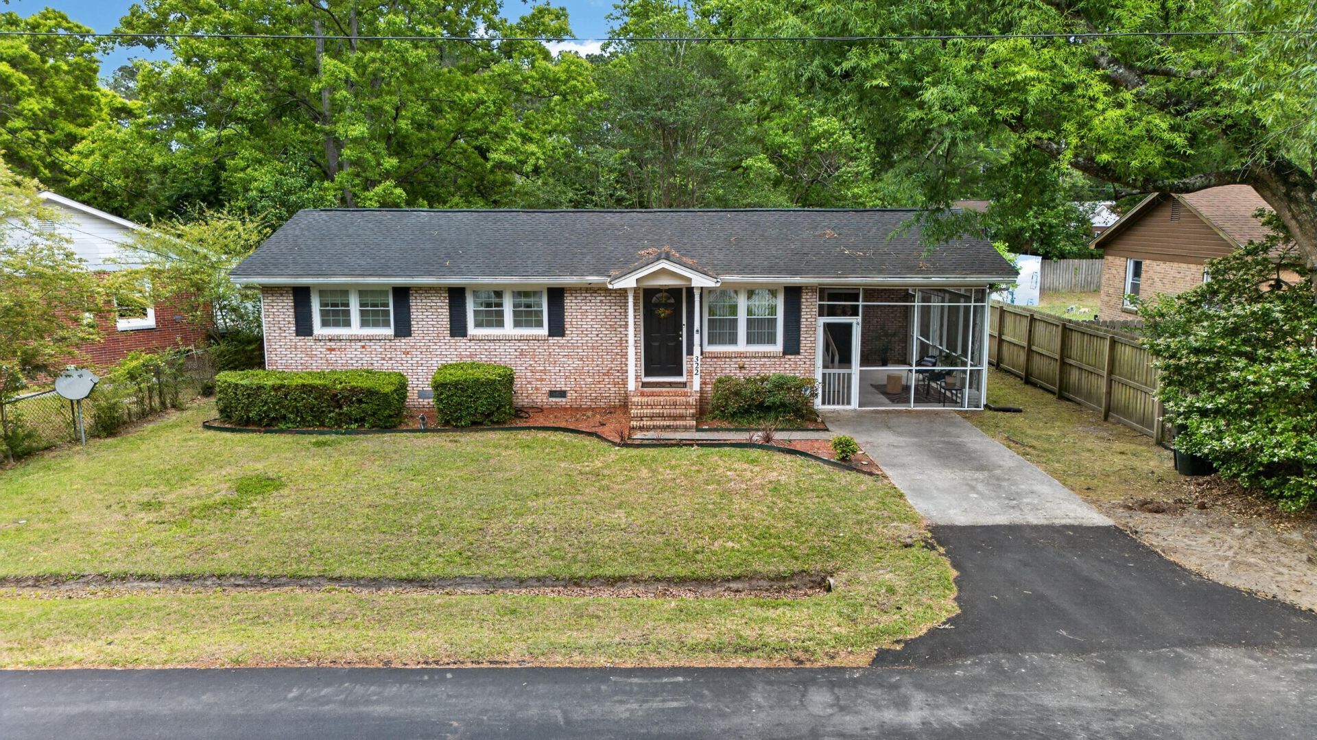 322 Mary Scott Drive Photo 6