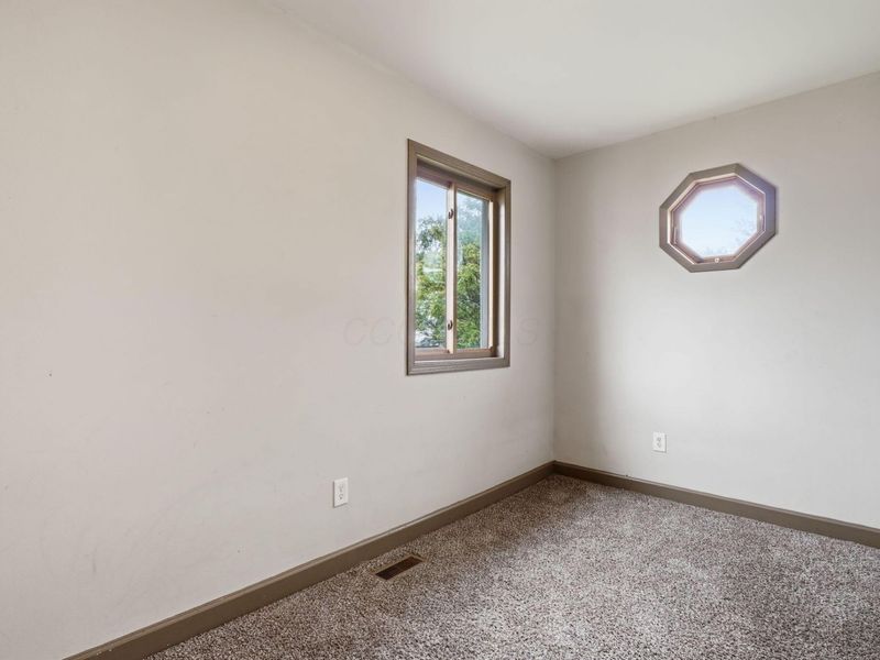64 S Princeton Avenue , Columbus, OH 43222 Photo 33