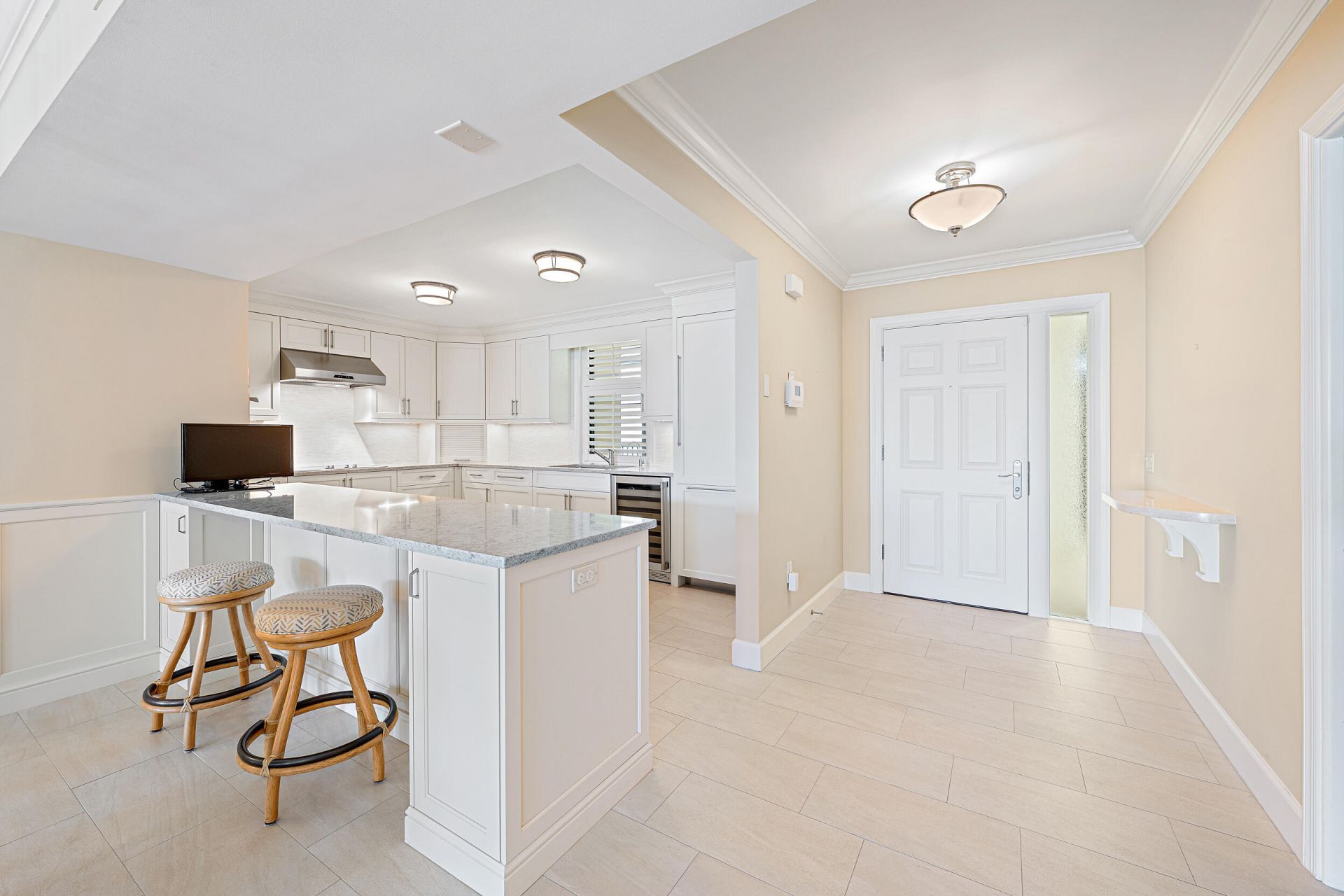 200 S Beach Road, Unit 202, Tequesta, FL 33469 Photo