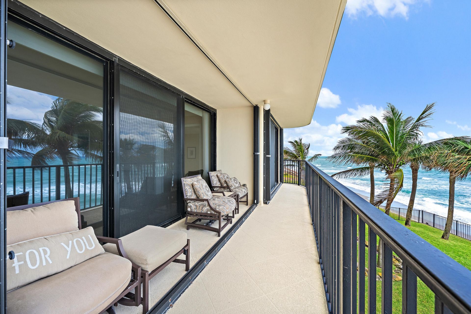 200 S Beach Road, Unit 202, Tequesta, FL 33469 Photo