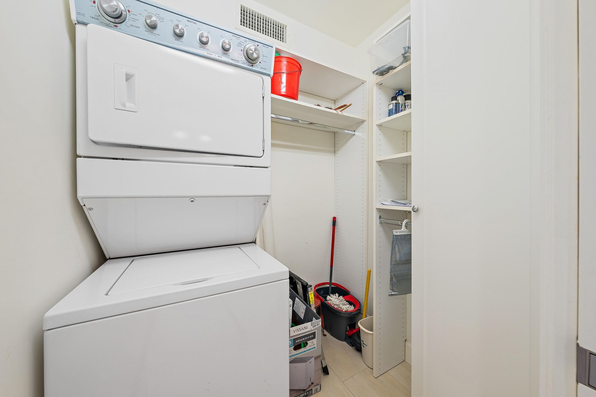 200 S Beach Road, Unit 202, Tequesta, FL 33469 Photo
