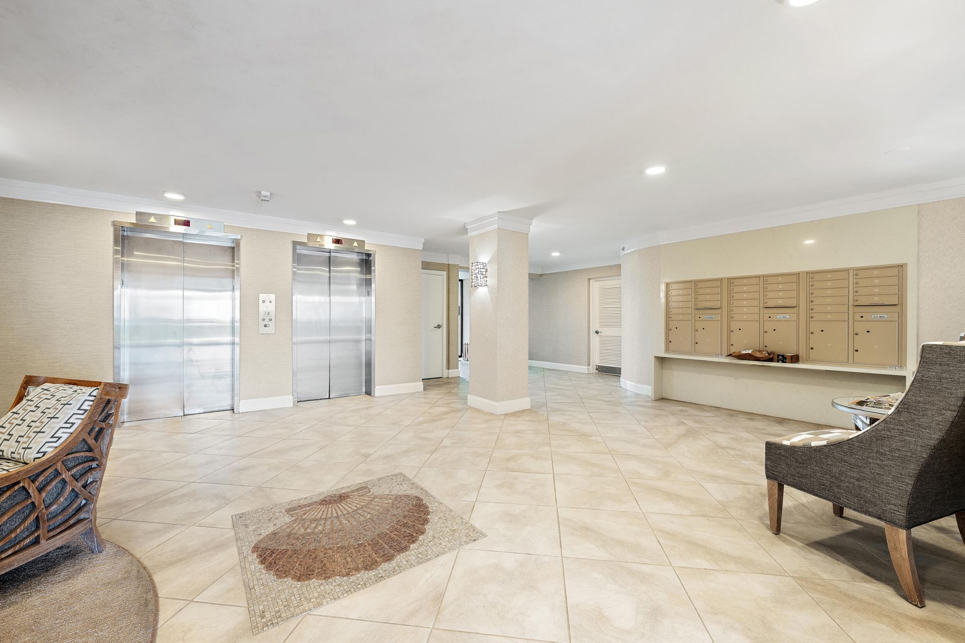 200 S Beach Road, Unit 202, Tequesta, FL 33469 Photo