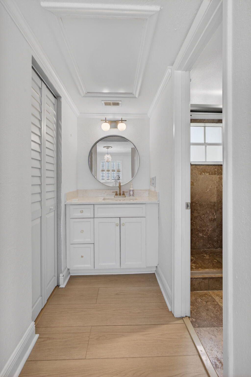 1020 Lake Shore Drive, Unit 105, Lake Park, FL 33403 Photo