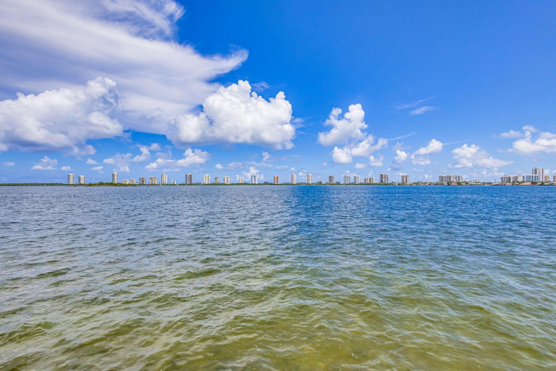 1020 Lake Shore Drive, Unit 105, Lake Park, FL 33403 Photo