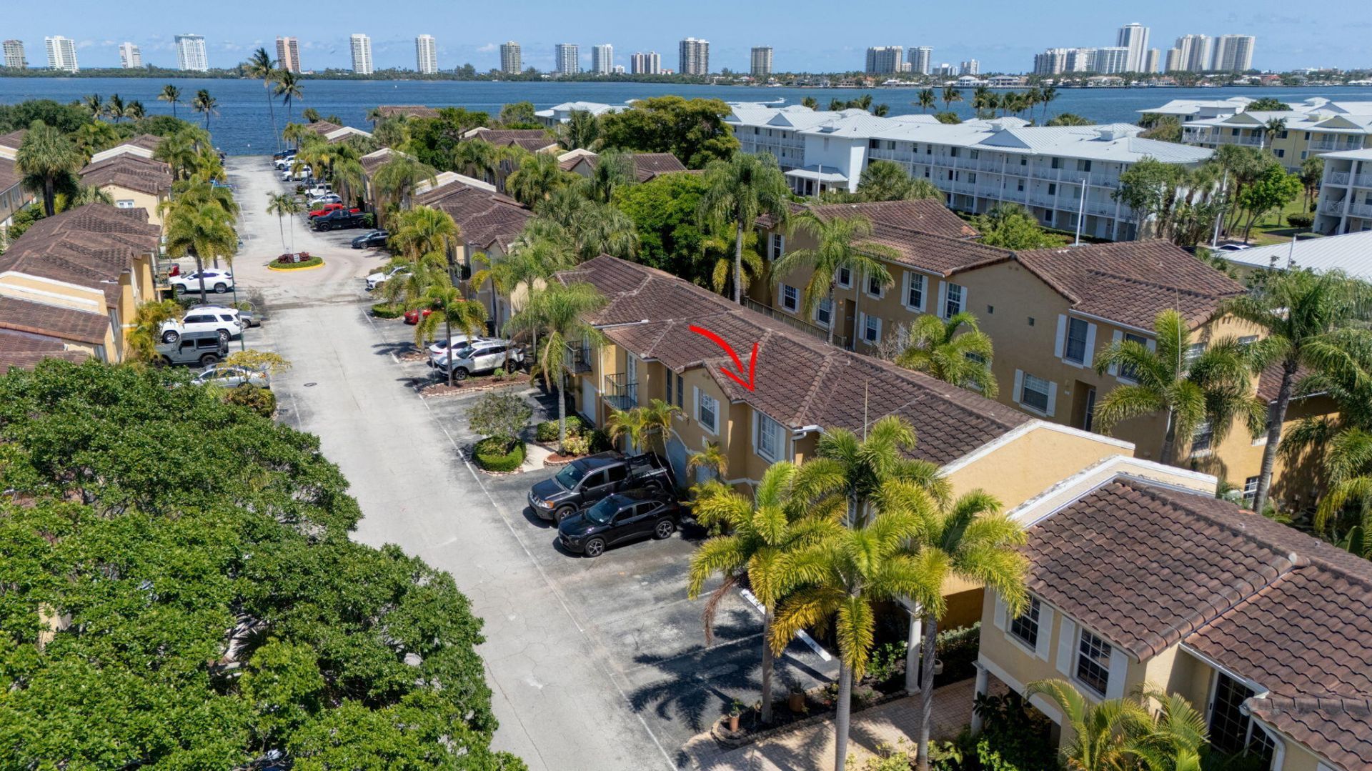 1020 Lake Shore Drive, Unit 105, Lake Park, FL 33403 Photo