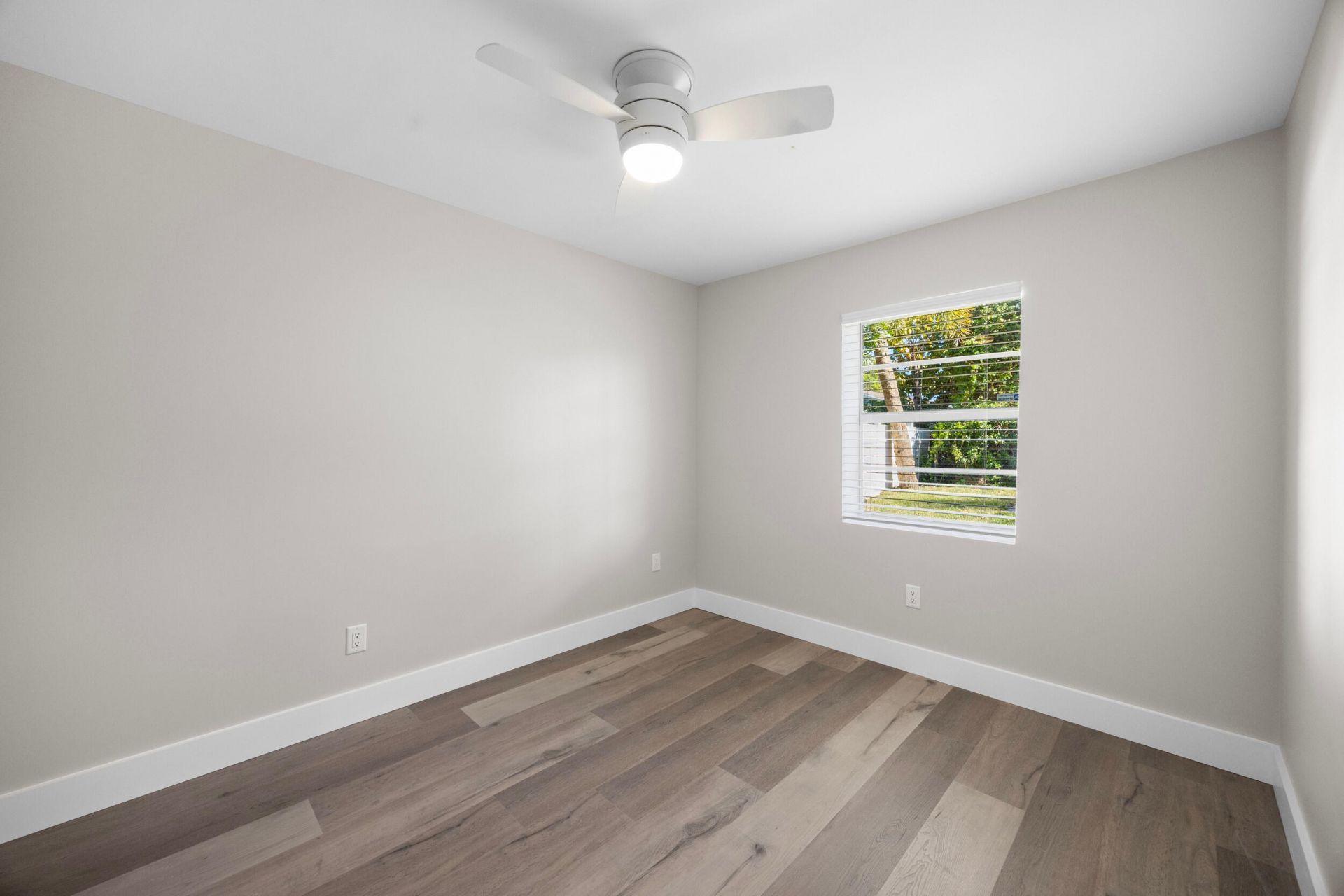 143 E 23rd Street, Riviera Beach, FL 33404 Photo