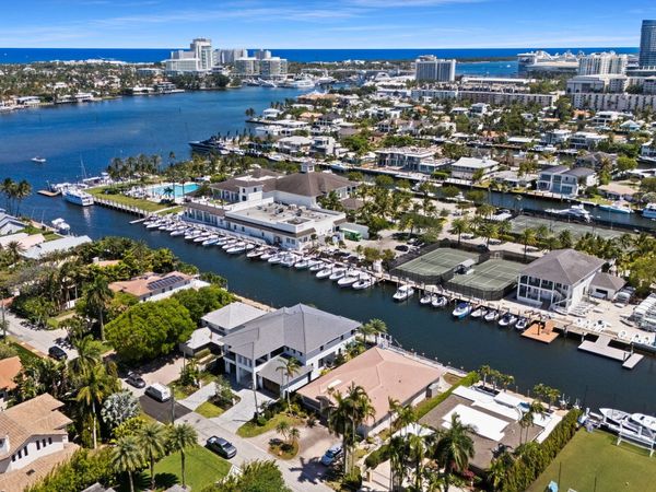 1630 SE 11th Street, Fort Lauderdale, FL 33316
