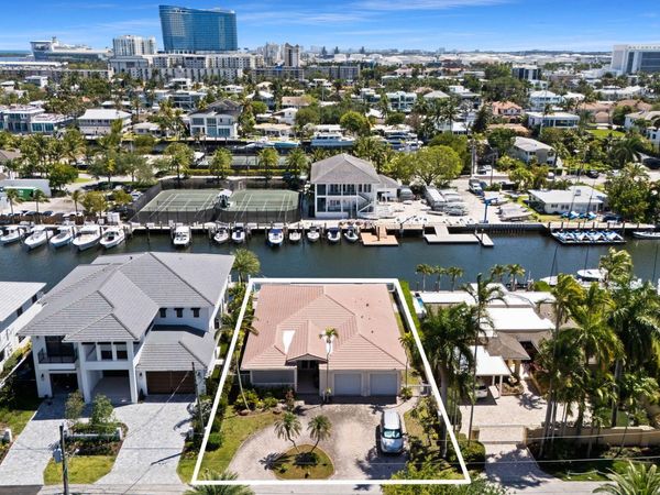 1630 SE 11th Street, Fort Lauderdale, FL 33316