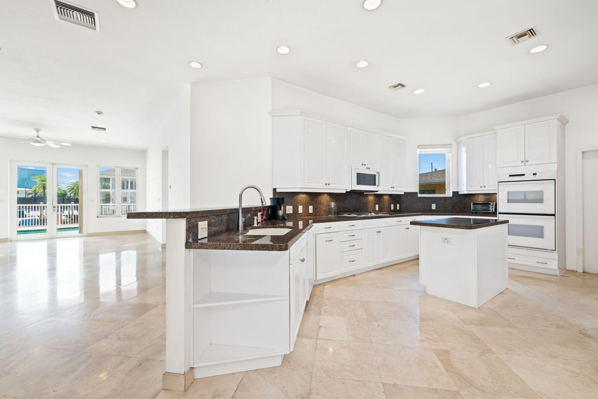 1630 SE 11th Street, Fort Lauderdale, FL 33316 Photo