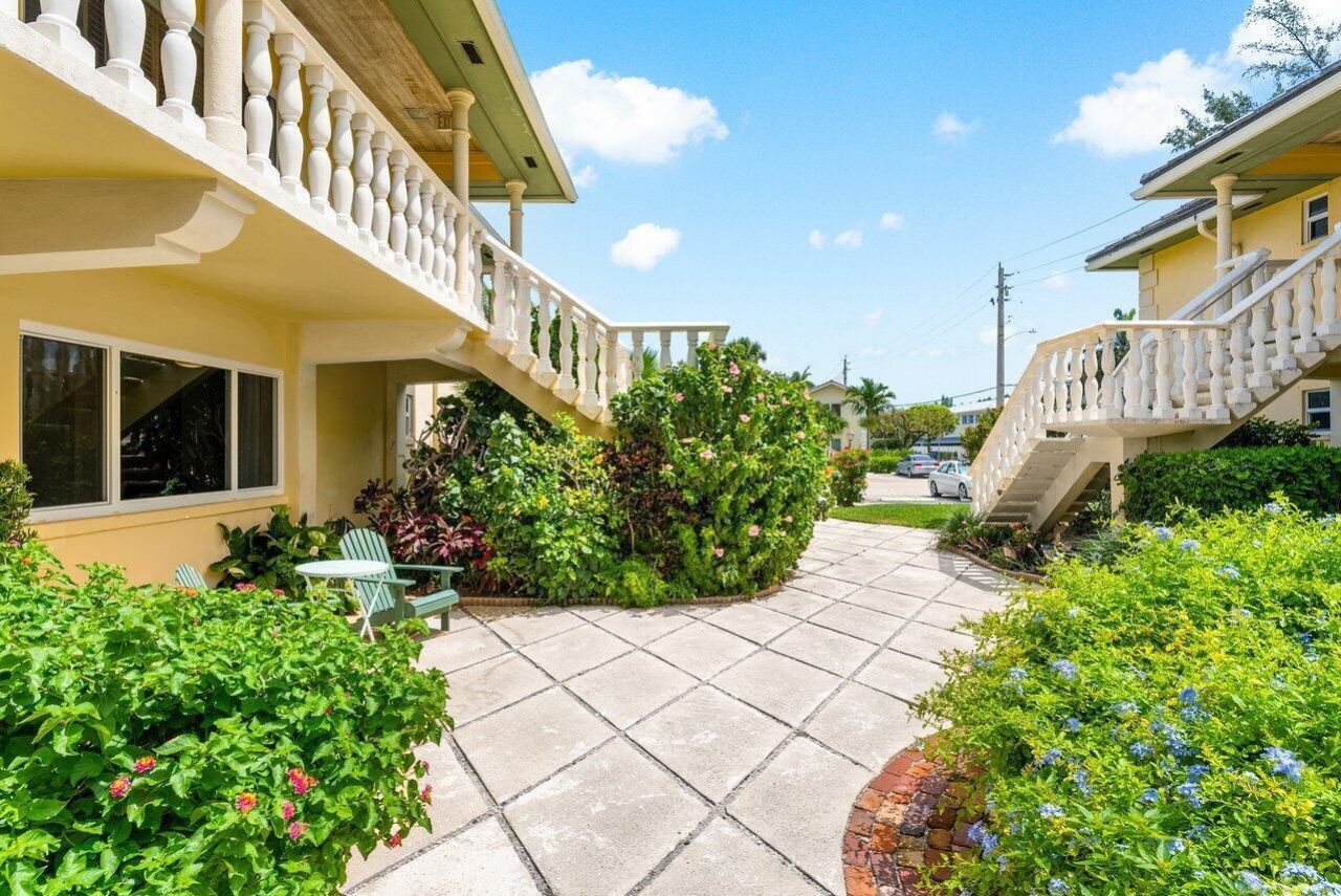 1030 Langer Way, Unit 1, Delray Beach, FL 33483 Photo