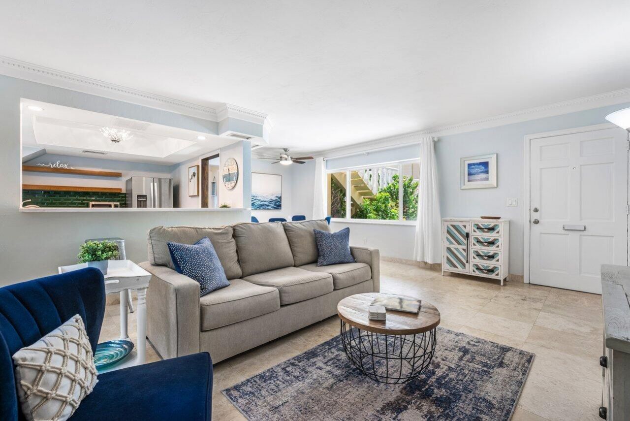 1030 Langer Way, Unit 1, Delray Beach, FL 33483 Photo