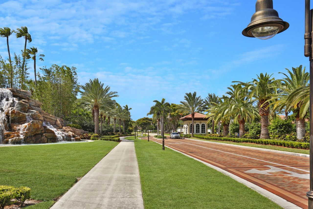 6675 Montego Bay Boulevard, Unit E, Boca Raton, FL 33433 Photo