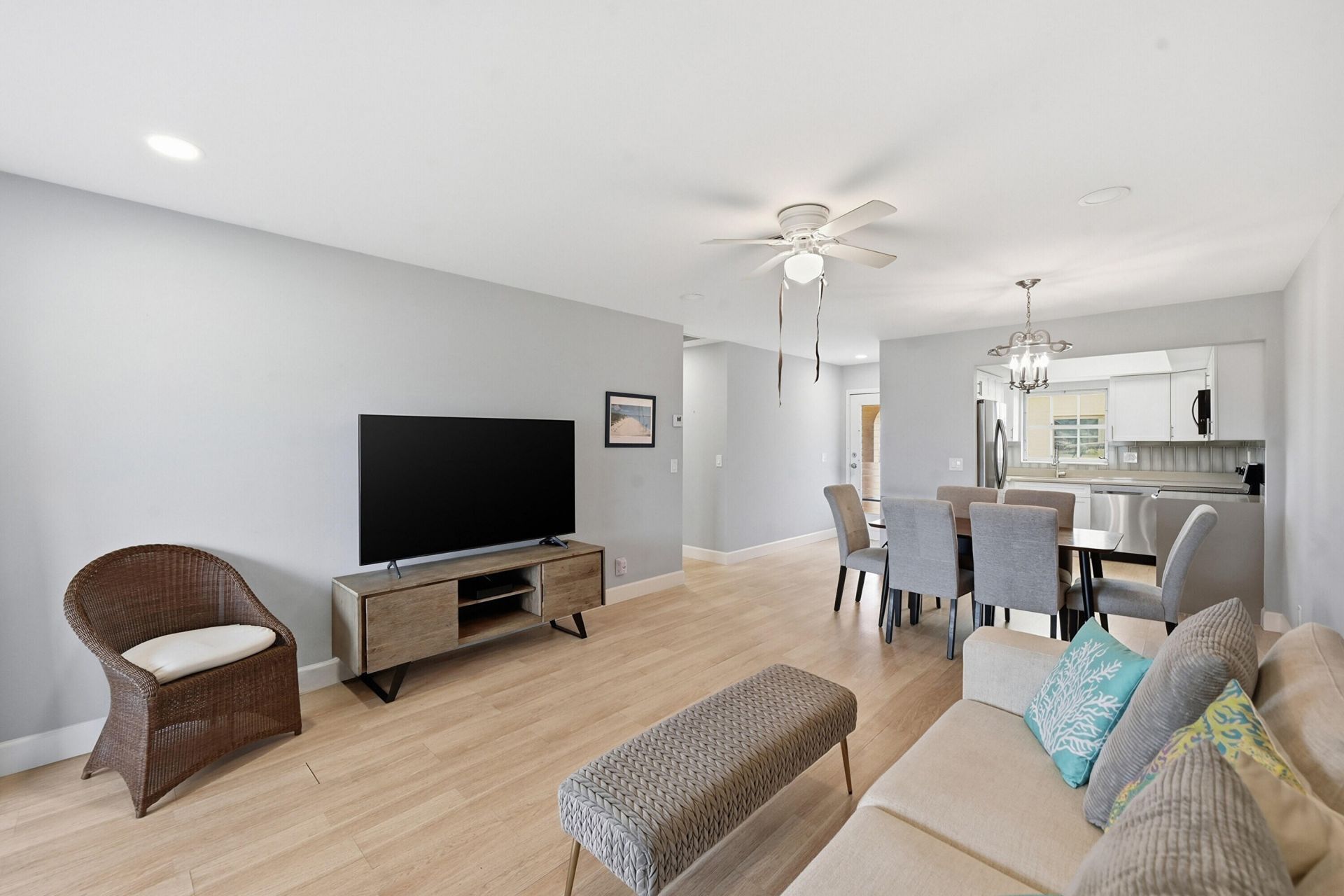 2680 Barkley Drive E, Unit C, West Palm Beach, FL 33415 Photo