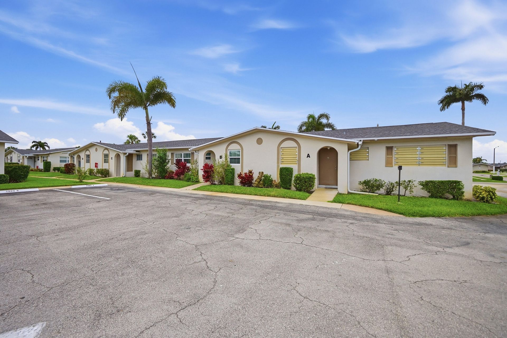 2680 Barkley Drive E, Unit C, West Palm Beach, FL 33415 Photo