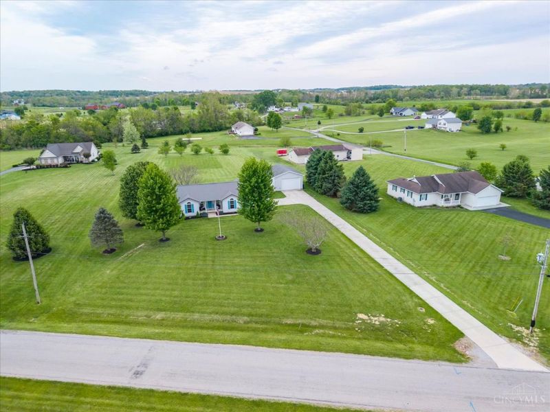 9070 Grimsley Road, Leesburg, OH 45135 Photo 2