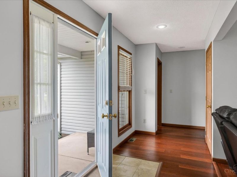 9070 Grimsley Road, Leesburg, OH 45135 Photo 5